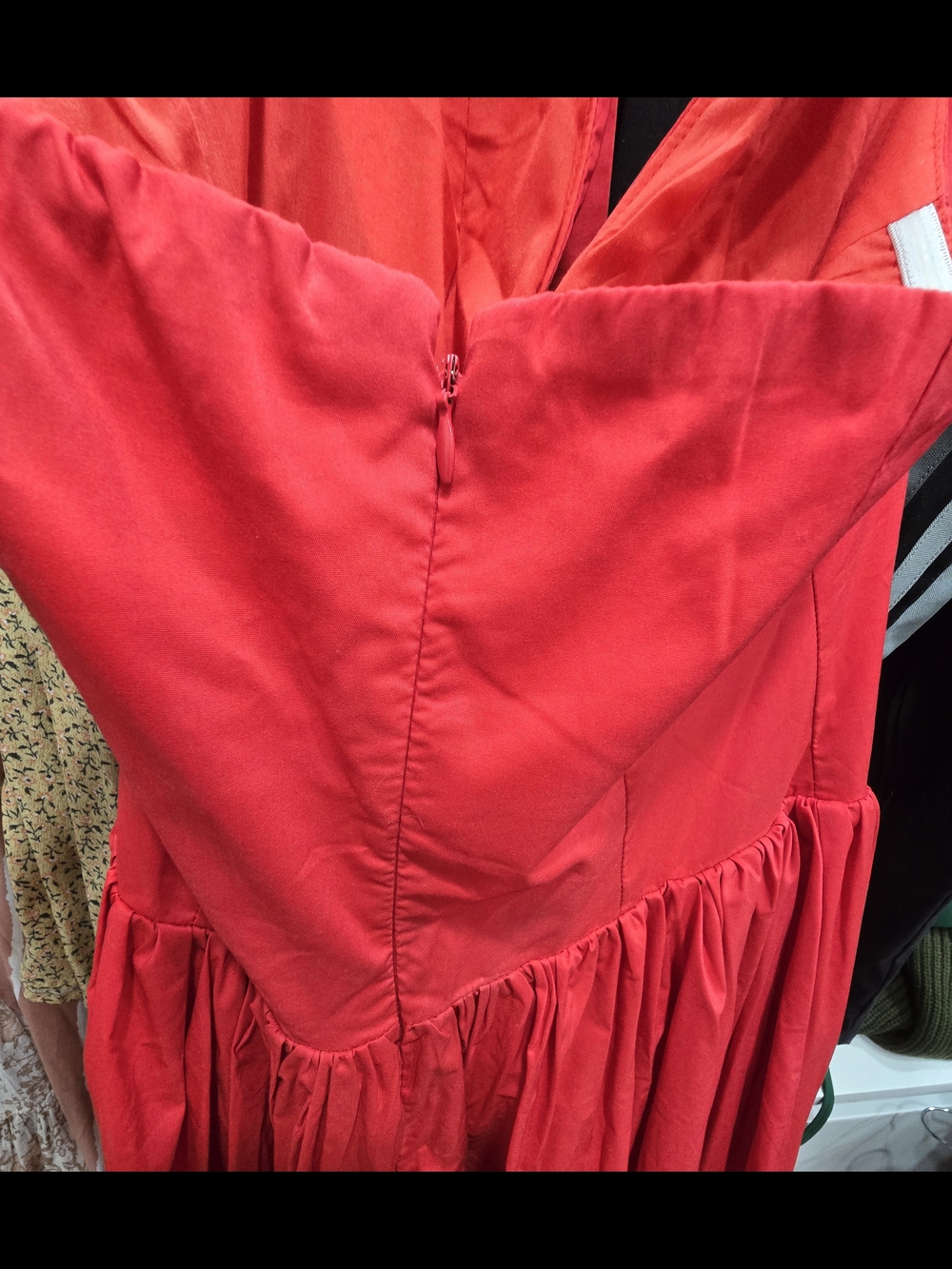 Commense Red Halter Sweetheart-Neck Midi Gown - Picture 9 of 11